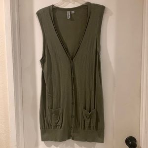 Caslon Sleeveless Cardigan